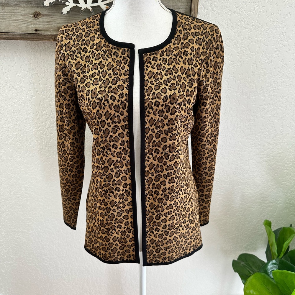 Exclusively Misook leopard print open front cardigan size XS petite